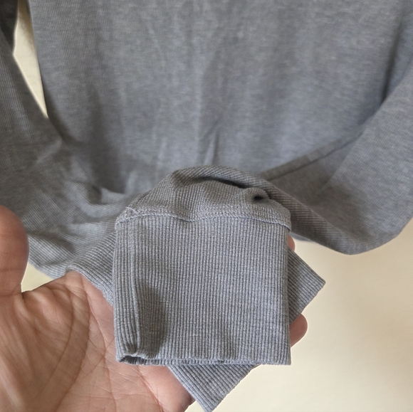 Vuori Mudra Fitted Ribbed Long Sleeve Small - Picture 4 of 4